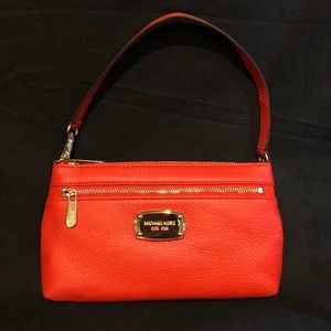 Michael Kors Jetset Large Leather Wristlet